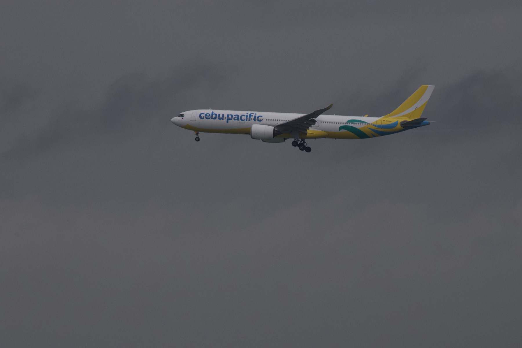 菲律宾低成本巨头的 A330neo 进近。